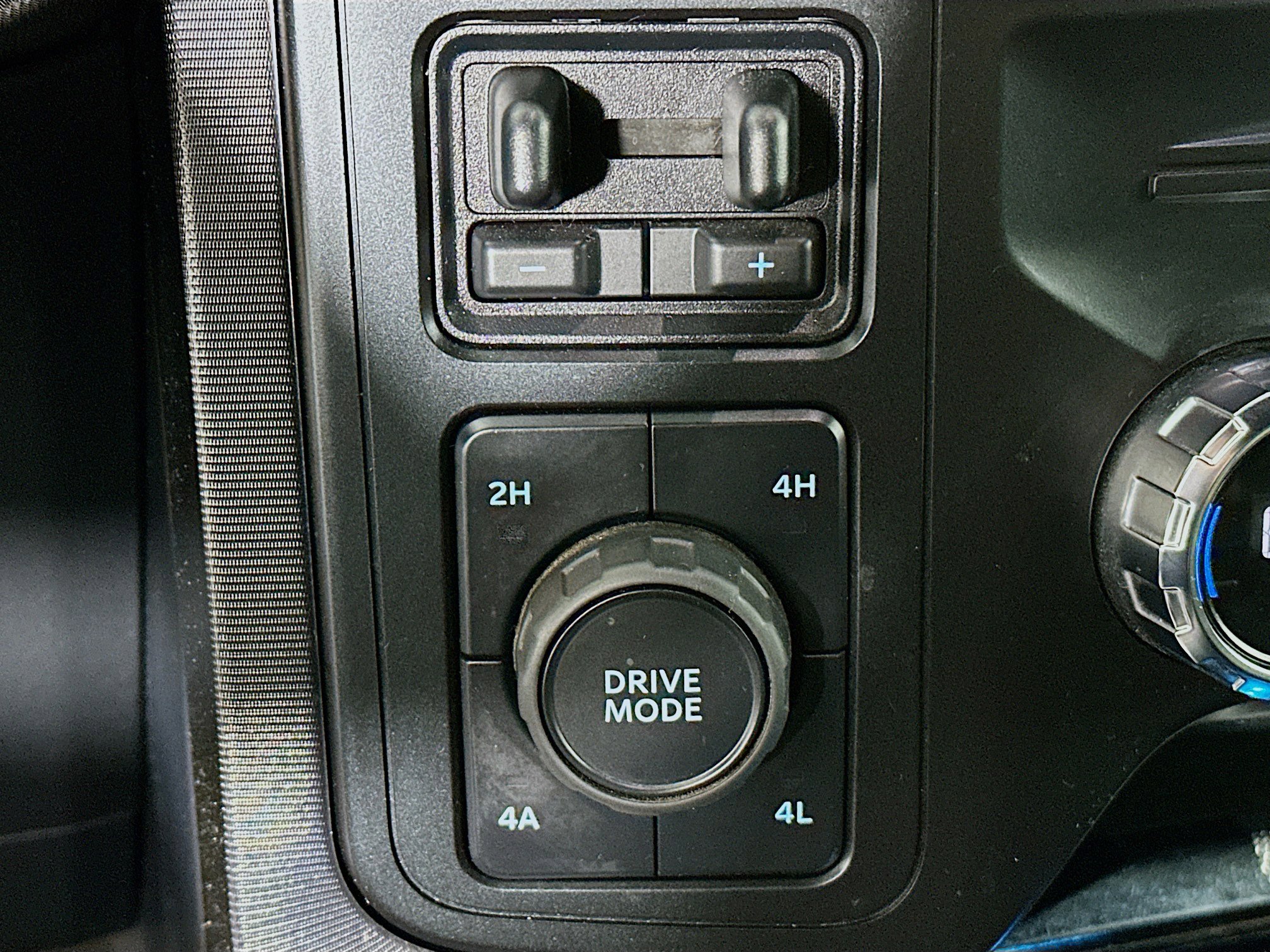 Used 2021 Ford F150 Platinum image 26