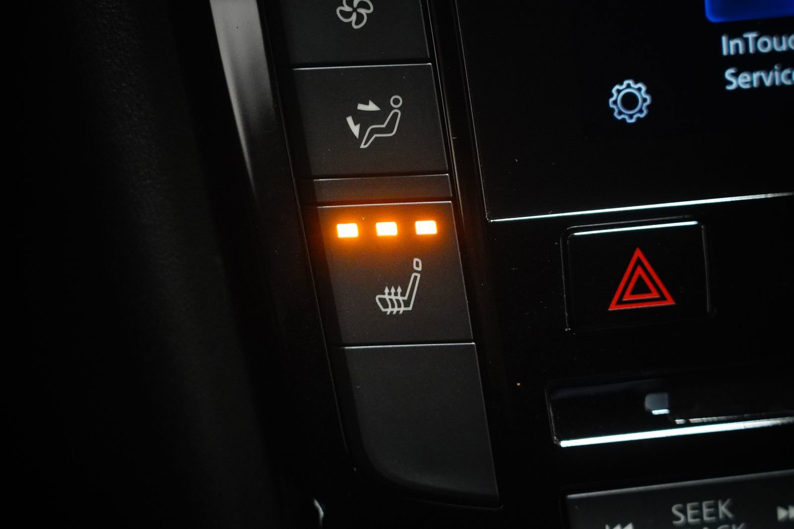 Used 2025 INFINITI QX55 Luxe w/ Cargo Package image 26