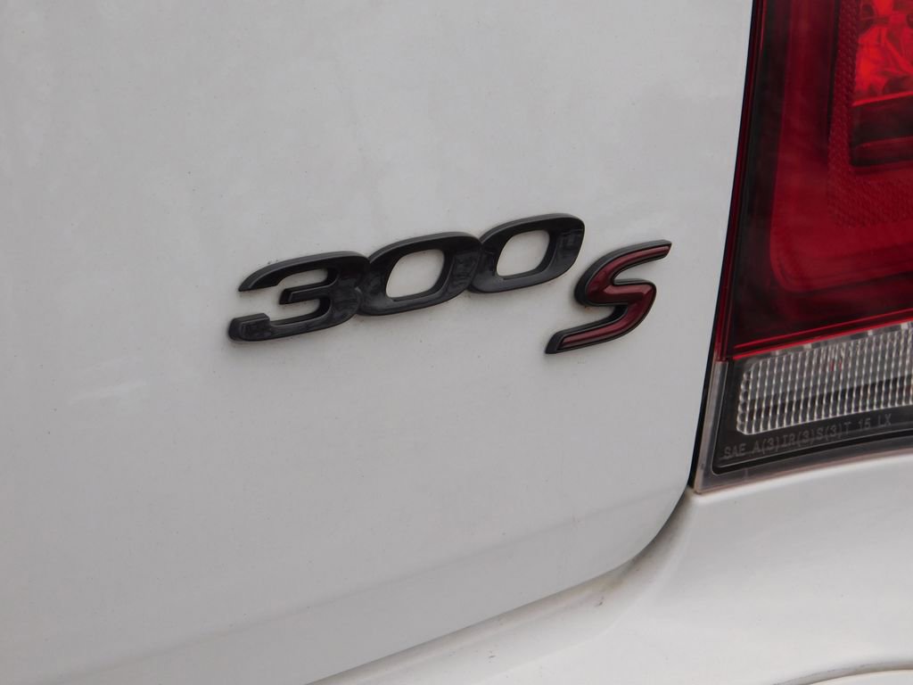 Used 2023 Chrysler 300 S image 6