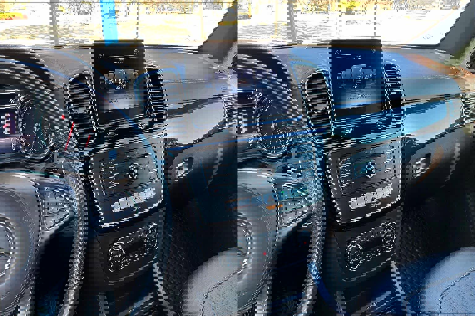 Used 2019 Mercedes-Benz GLS 450 4MATIC image 7