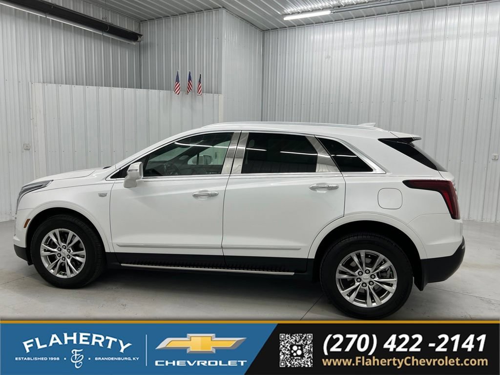 Used 2020 Cadillac XT5 Premium Luxury w/ LPO, Floor Liner Package AWD/4WD image 5