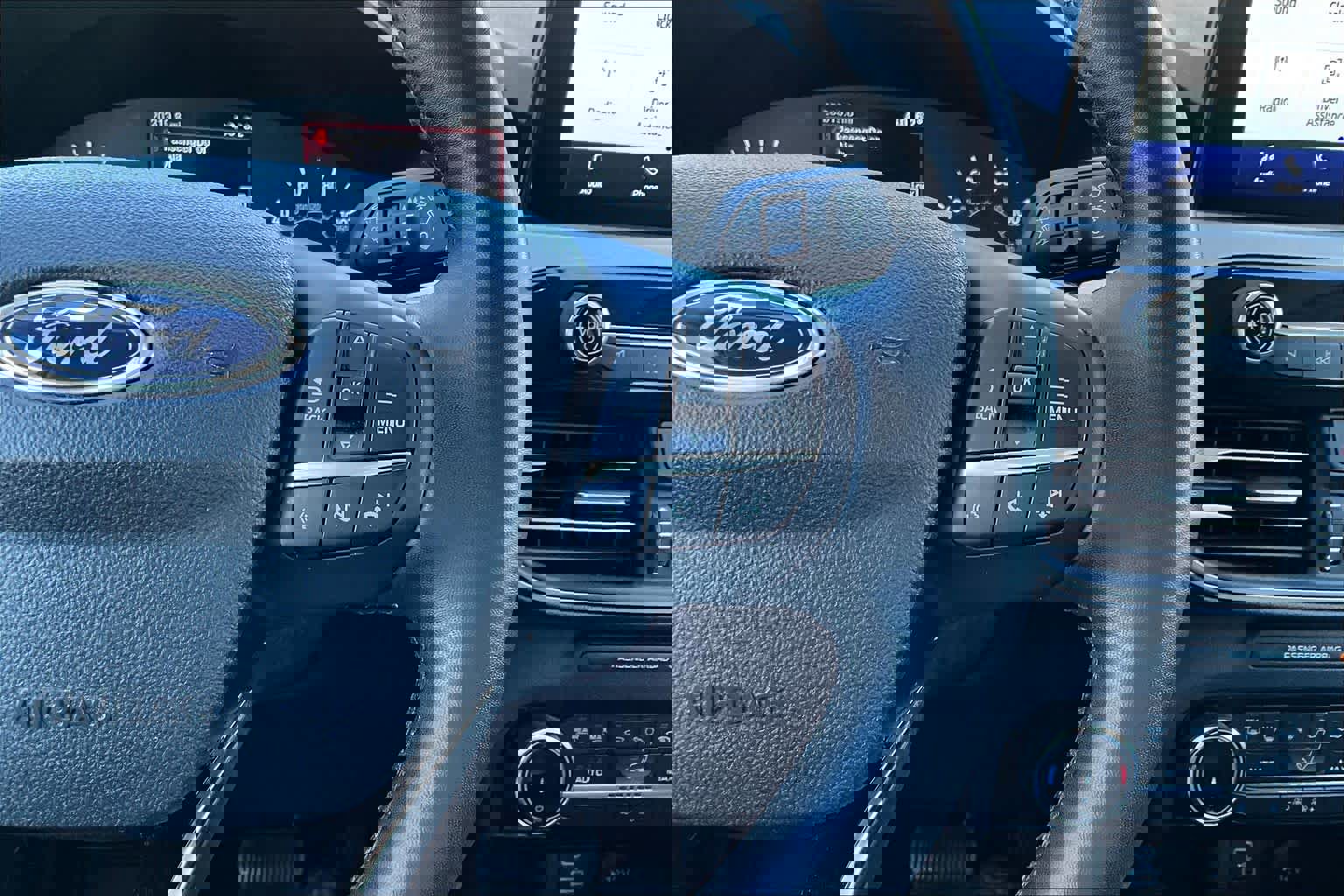 Used 2022 Ford Escape SE w/ Convenience Package image 25