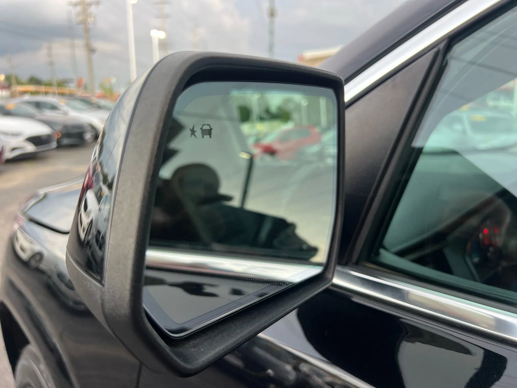 Used 2017 GMC Acadia Denali image 74