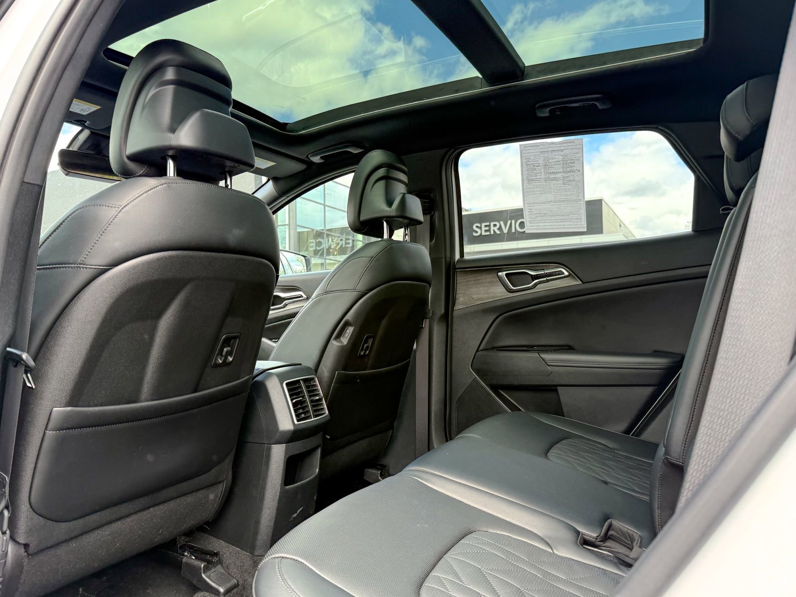 Certified 2023 Kia Sportage X-Line w/ X-Line Premium Package AWD/4WD image 42