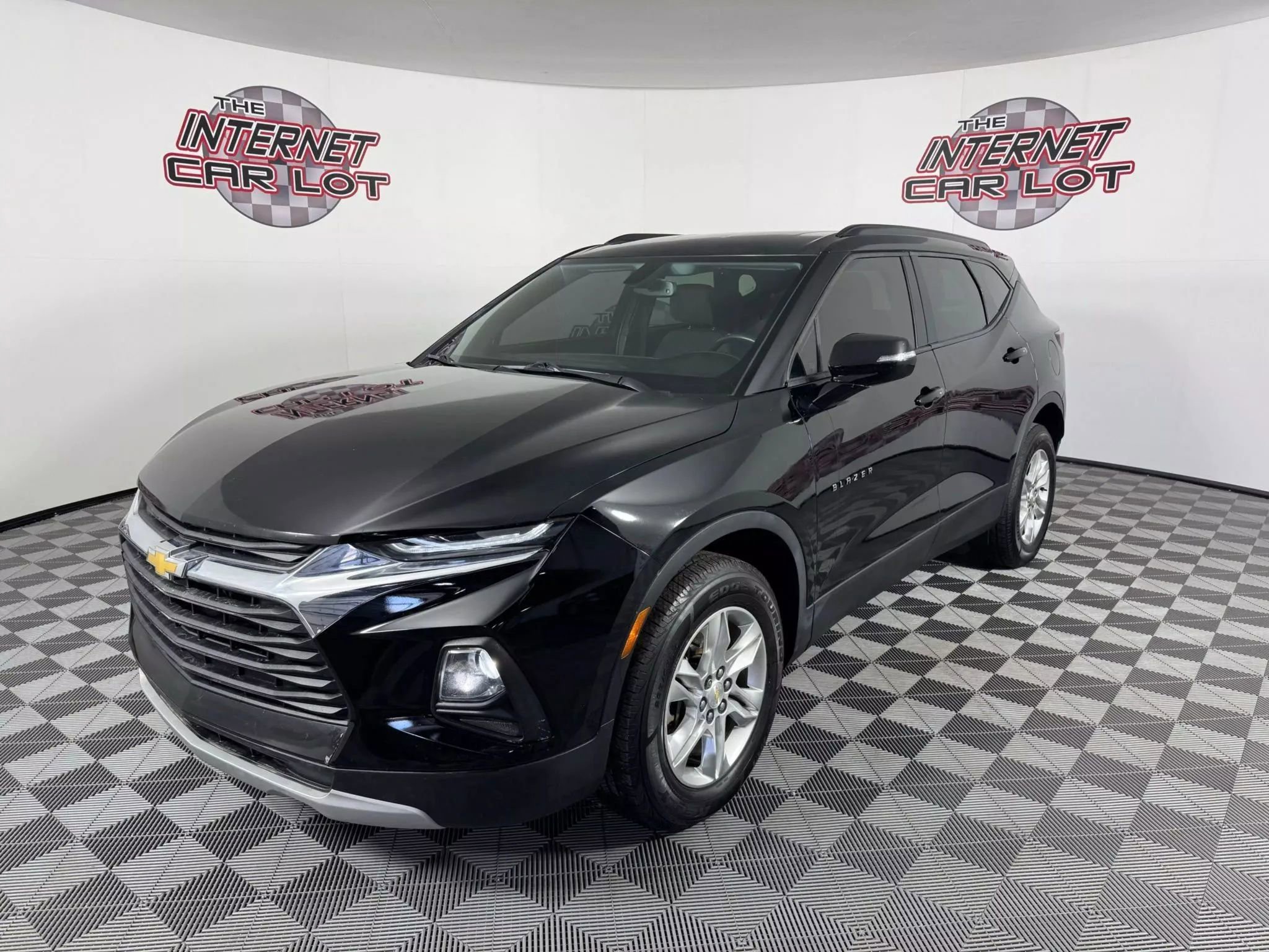 Used 2020 Chevrolet Blazer LT FWD video 1