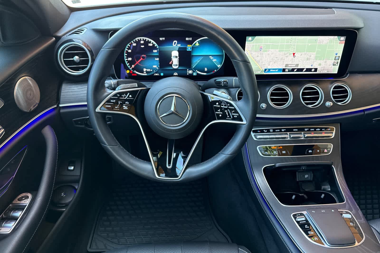 Used 2022 Mercedes-Benz E 350 Sedan image 13