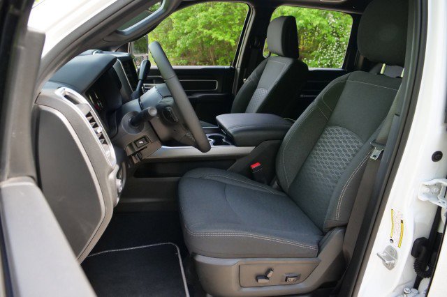 Used 2025 RAM 3500 Lone Star AWD/4WD image 3