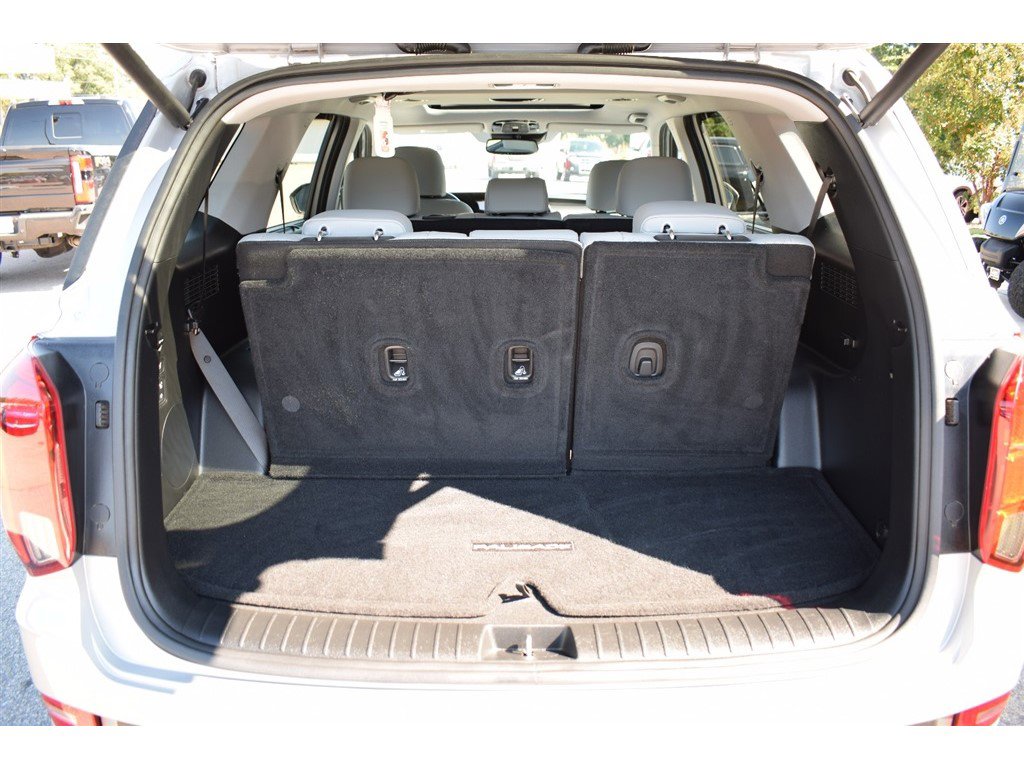 Used 2022 Hyundai Palisade SEL w/ 8P Bench Seat Package image 5