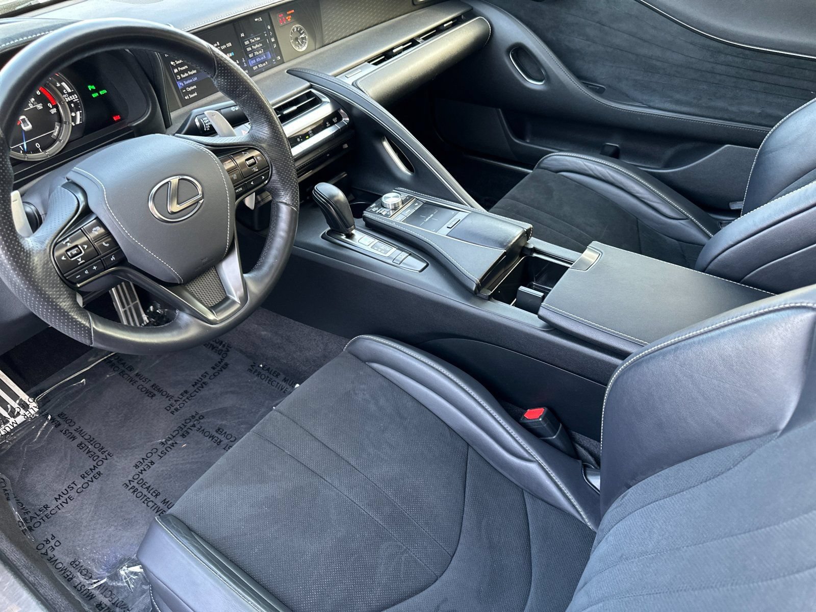 Used 2018 Lexus LC 500 Coupe w/ Sport Package RWD image 10