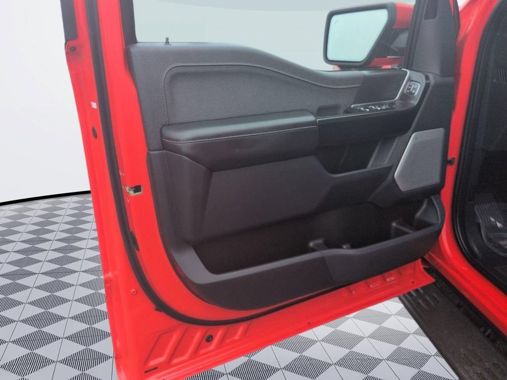 Used 2022 Ford F150 Raptor w/ Equipment Group 801A High AWD/4WD image 9