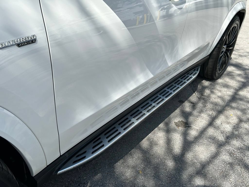 Used 2021 Mercedes-Benz GLS 63 AMG 4MATIC image 29