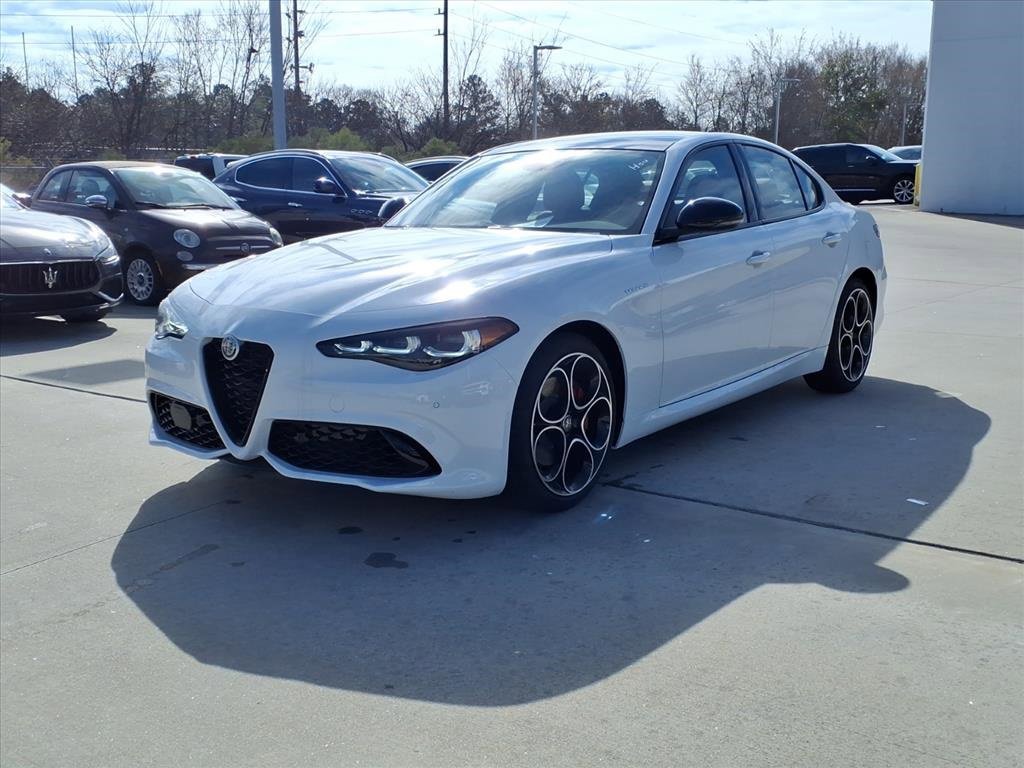 New 2026 Alfa Romeo Giulia image 2