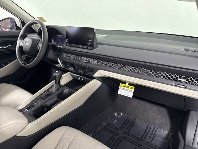 Used 2024 Honda Accord EX image 23