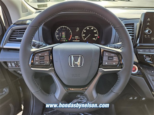 New 2026 Honda Odyssey Touring image 13