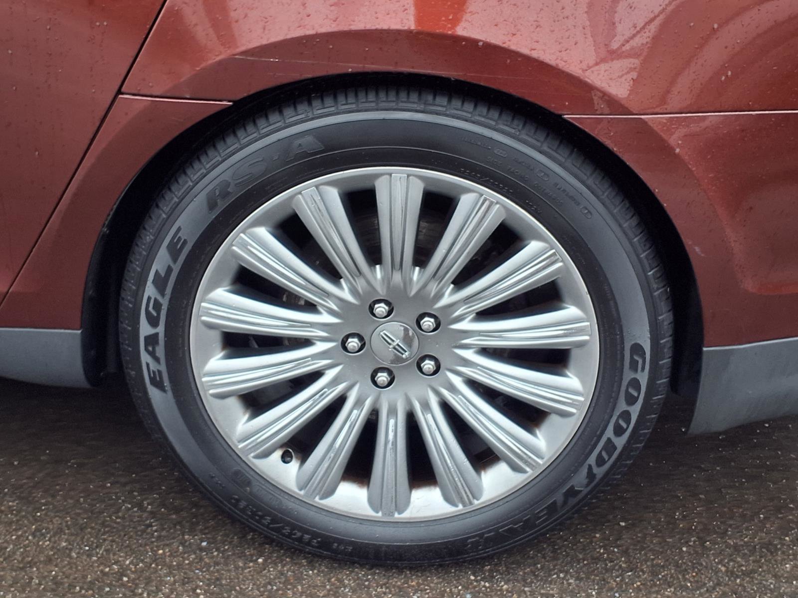 Used 2015 Lincoln MKS AWD w/ Equipment Group 101A image 26