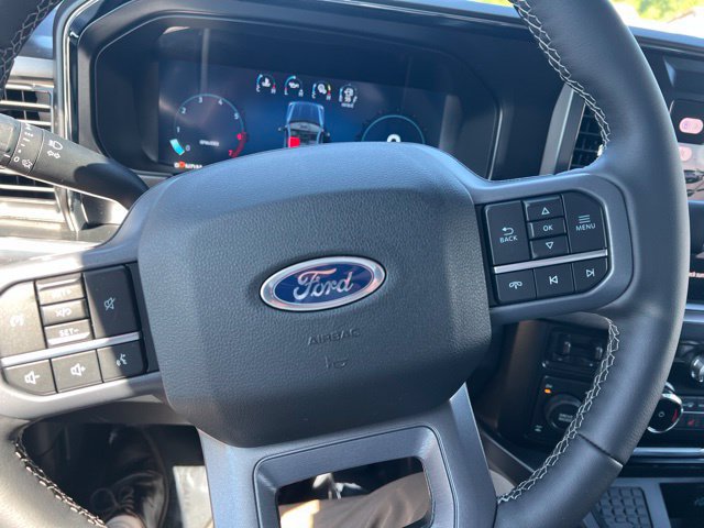 New 2026 Ford F250 Lariat w/ Black Appearance Package AWD/4WD image 22