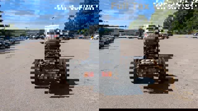 New 2025 Chevrolet Low Cab Forward 5500XG image 7