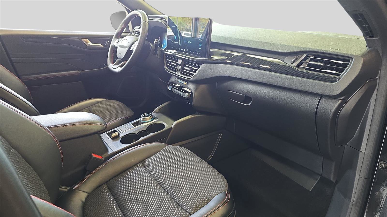 Used 2024 Ford Escape ST-Line w/ Tech Pack #1 image 13