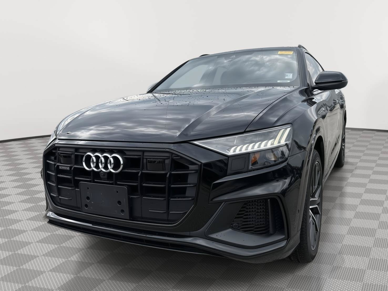 Used 2019 Audi Q8 Prestige w/ Year 1 Package AWD/4WD image 1