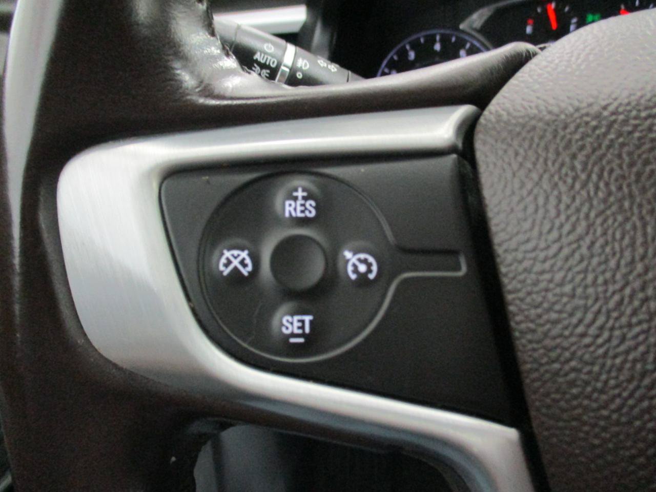 Used 2019 GMC Acadia SLT AWD/4WD image 26