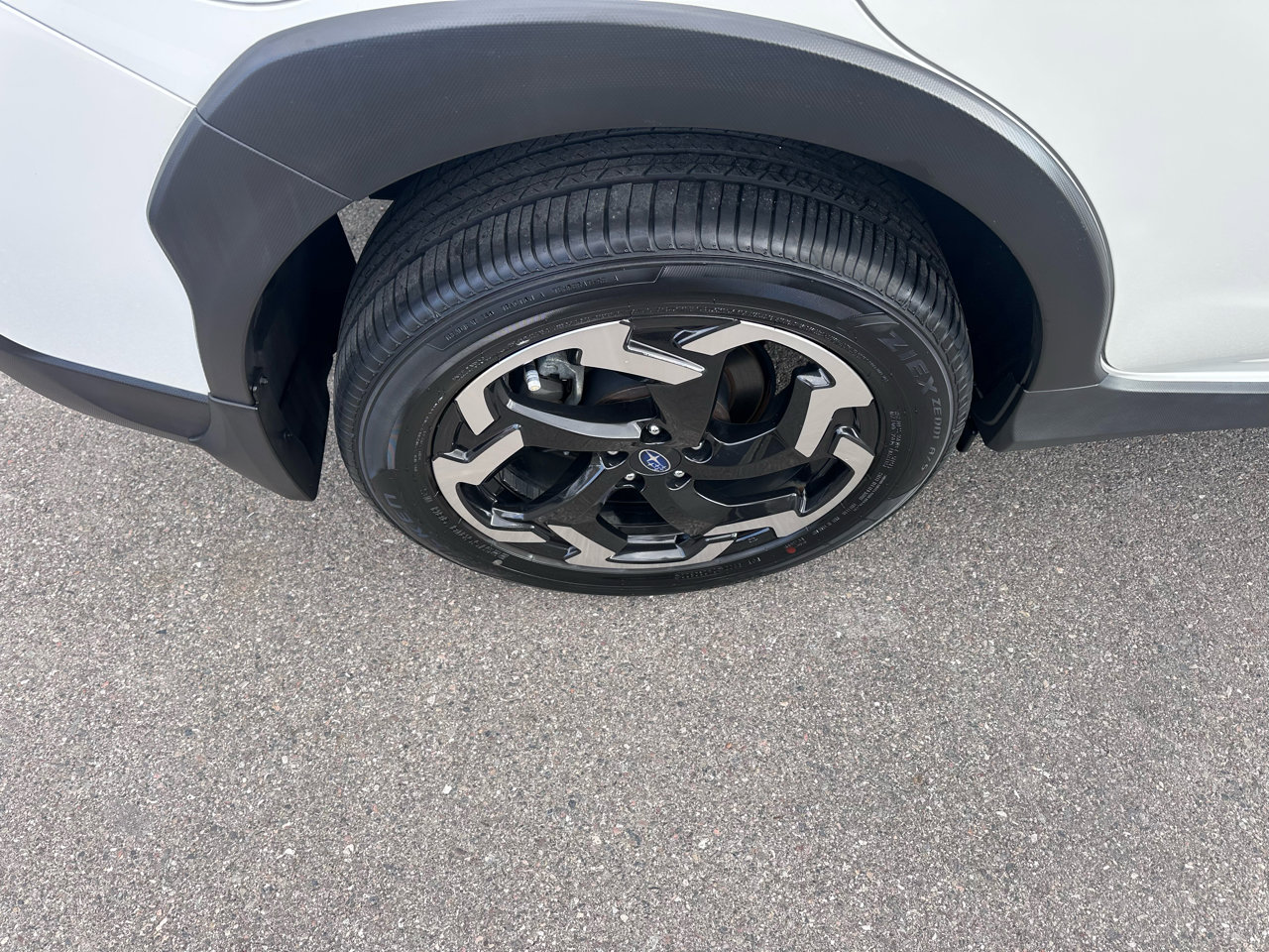 Used 2022 Subaru Crosstrek 2.5i Limited w/ Moonroof Package 2 image 13