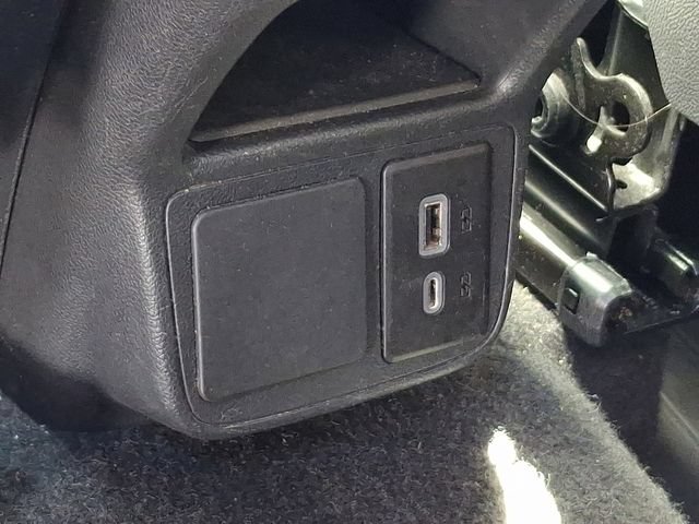 Used 2023 Buick Encore GX Preferred w/ Cold Weather Comfort Package AWD/4WD image 22