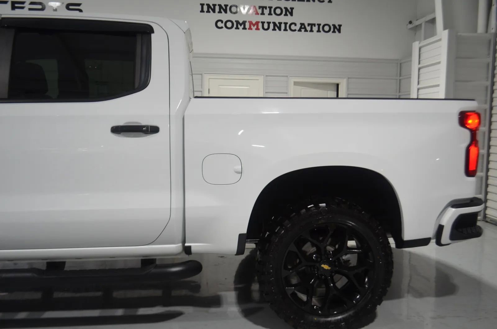 Used 2019 Chevrolet Silverado 1500 RST w/ All-Star Edition image 6