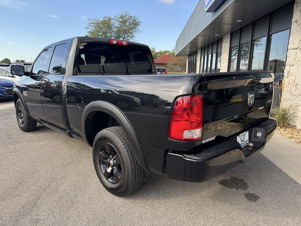 Used 2018 RAM 1500 ST AWD/4WD image 6