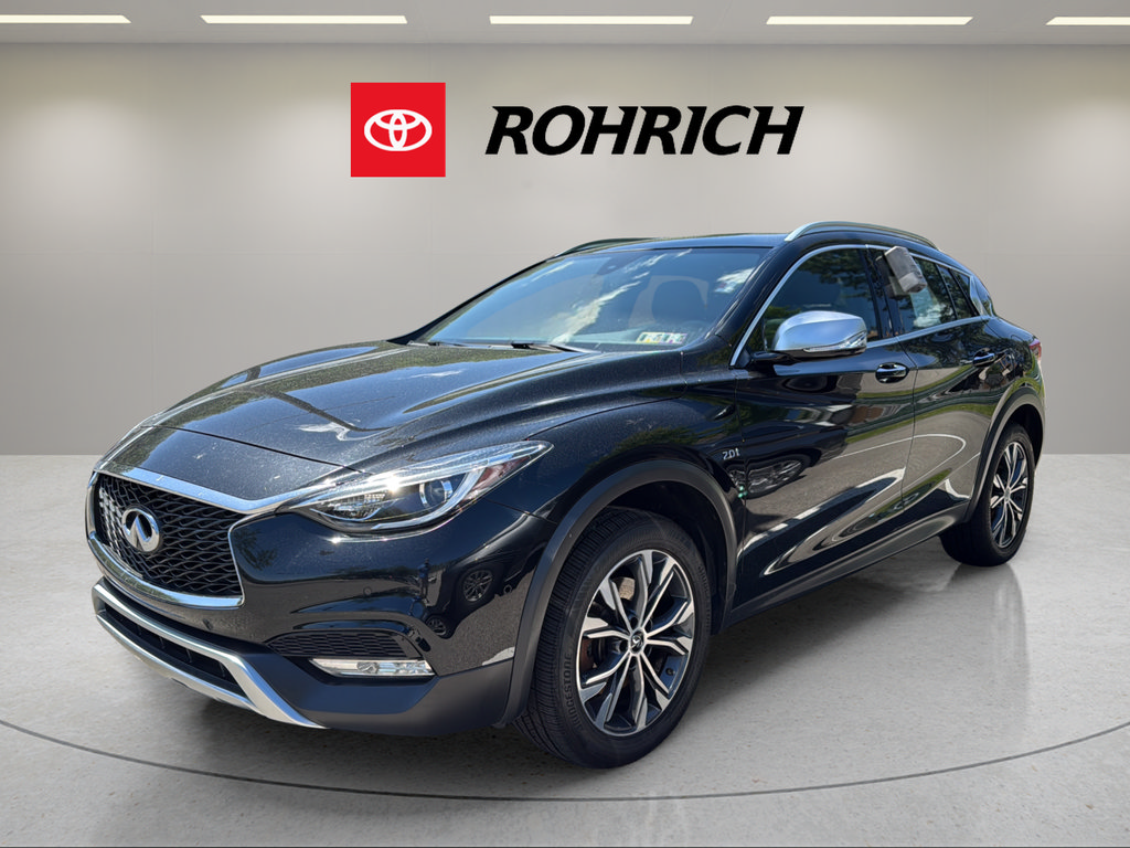 Used 2018 INFINITI QX30 Premium w/ Navigation Package