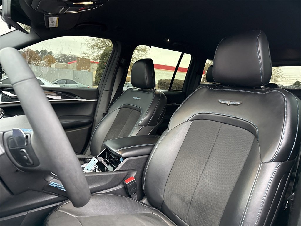 Used 2022 Jeep Grand Cherokee Trailhawk w/ Advanced Protech Group II image 12