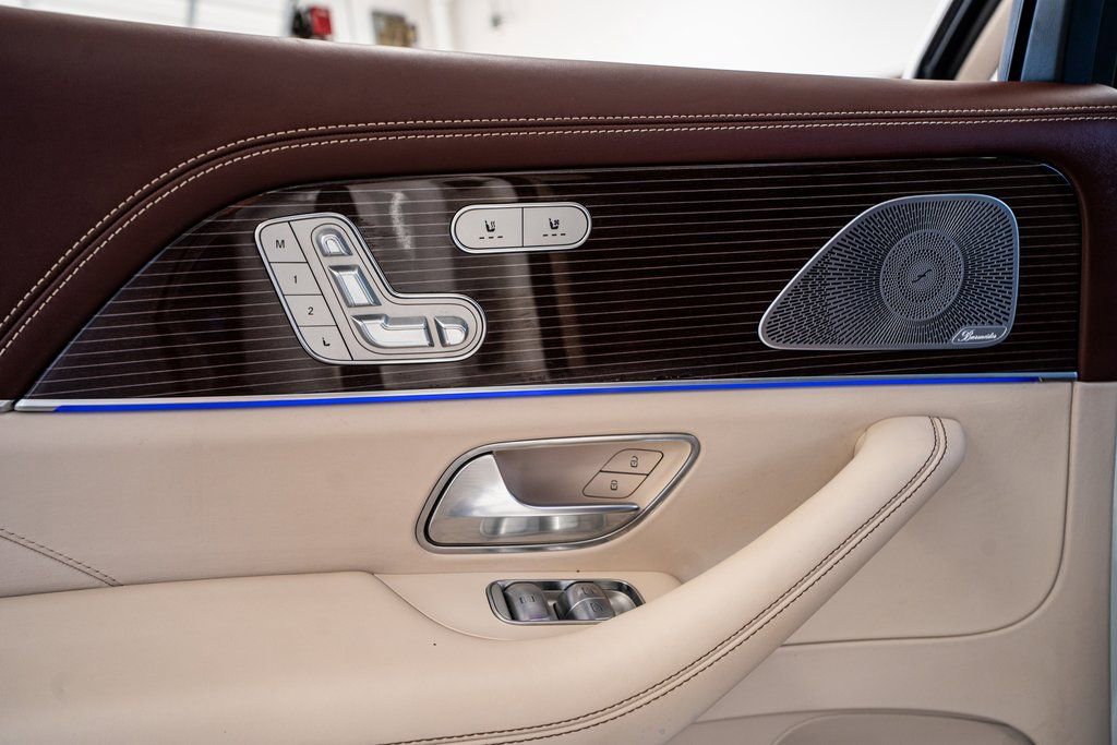 Used 2021 Mercedes-Benz Maybach GLS 600 4MATIC image 58