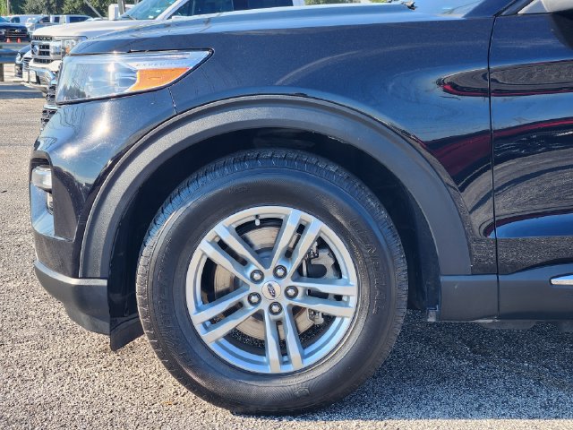 Used 2023 Ford Explorer XLT RWD image 8