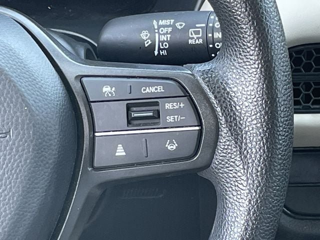 Certified 2025 Honda HR-V LX image 13