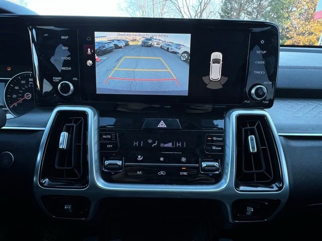 Used 2022 Kia Sorento SX image 9