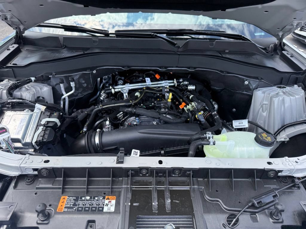 New 2026 Ford Explorer Active w/ Active Comfort Package AWD/4WD image 64