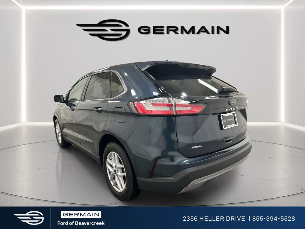 Used 2024 Ford Edge SEL w/ Convenience Package image 4