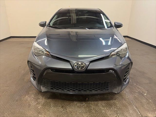 Used 2018 Toyota Corolla SE image 3