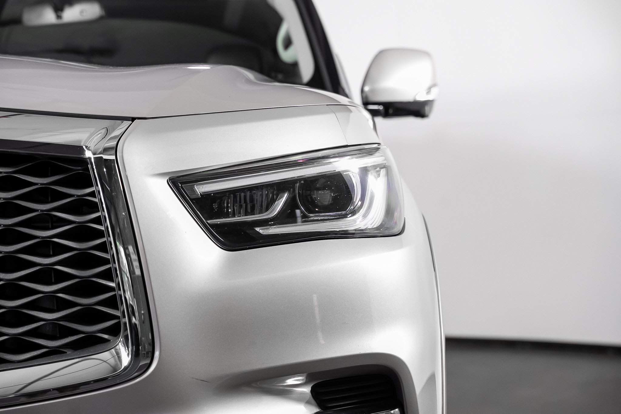Used 2019 INFINITI QX80 Luxe w/ Proassist Package RWD image 5