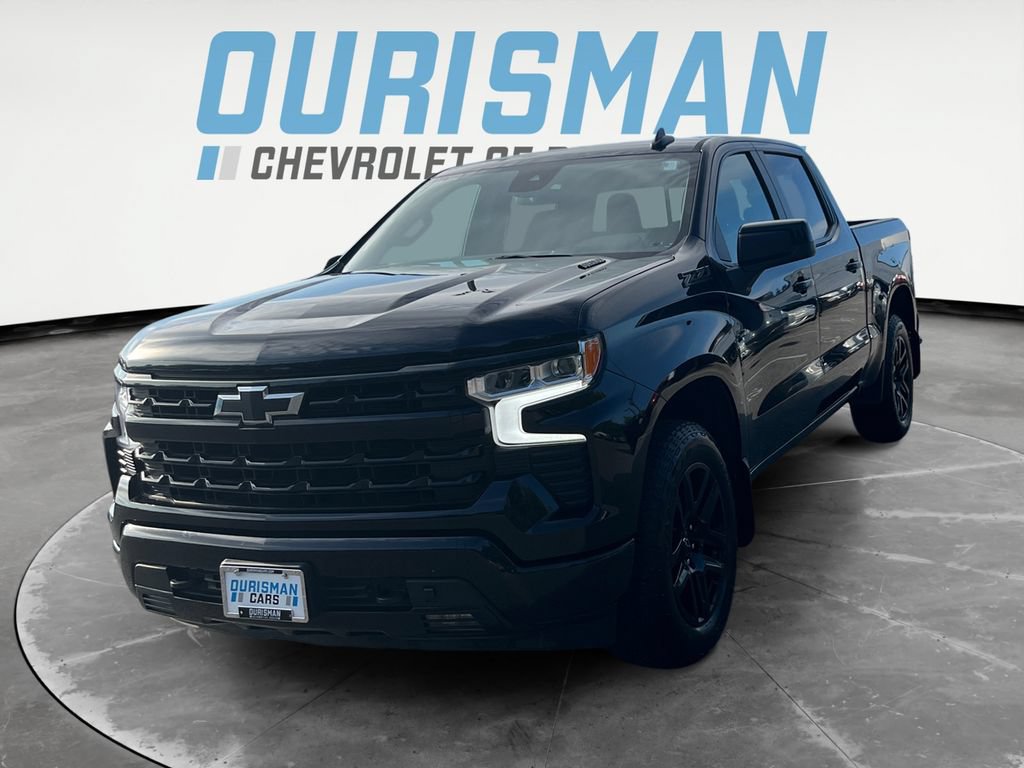 Used 2024 Chevrolet Silverado 1500 RST w/ Convenience Package II AWD/4WD image 2