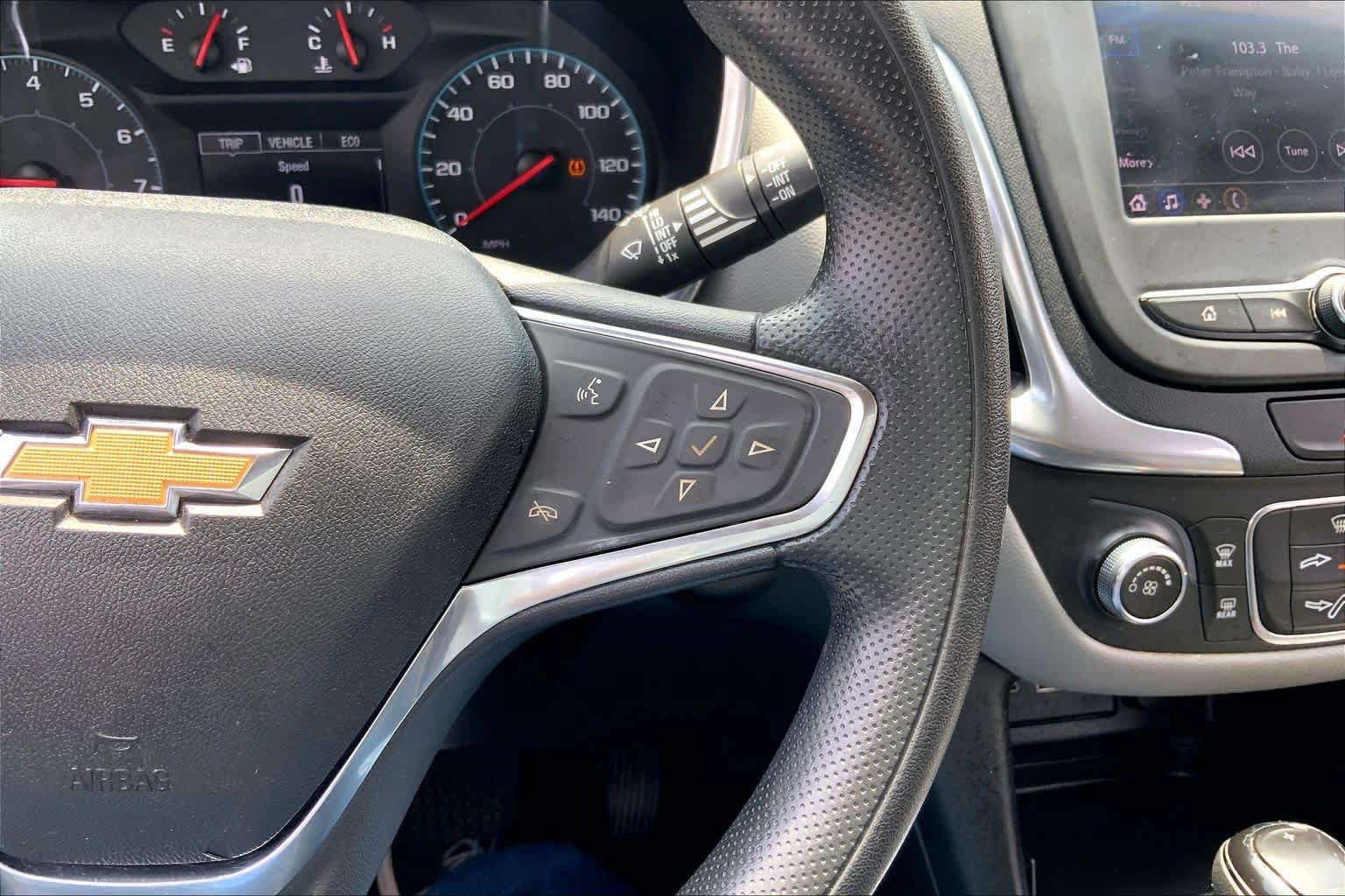 Used 2021 Chevrolet Equinox LS w/ LS Convenience Package FWD image 24