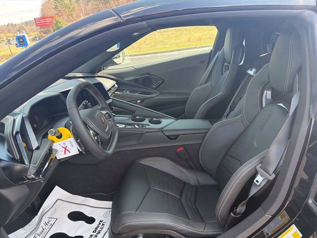 New 2026 Chevrolet Corvette Stingray Preferred Cpe w/ 2LT image 32