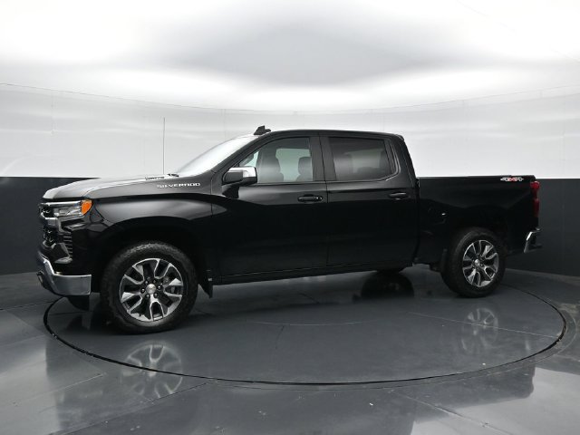Used 2024 Chevrolet Silverado 1500 LT AWD/4WD image 6