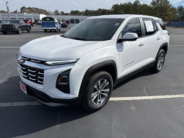 Used 2025 Chevrolet Equinox LT image 1