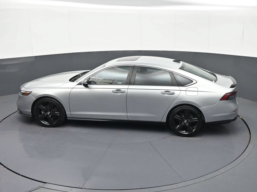 Used 2024 Honda Accord Sport image 22