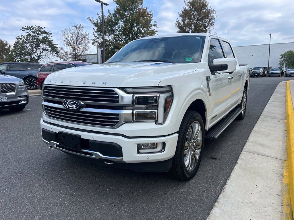 Used 2024 Ford F150 Platinum w/ Equipment Group 703A Plus AWD/4WD image 3