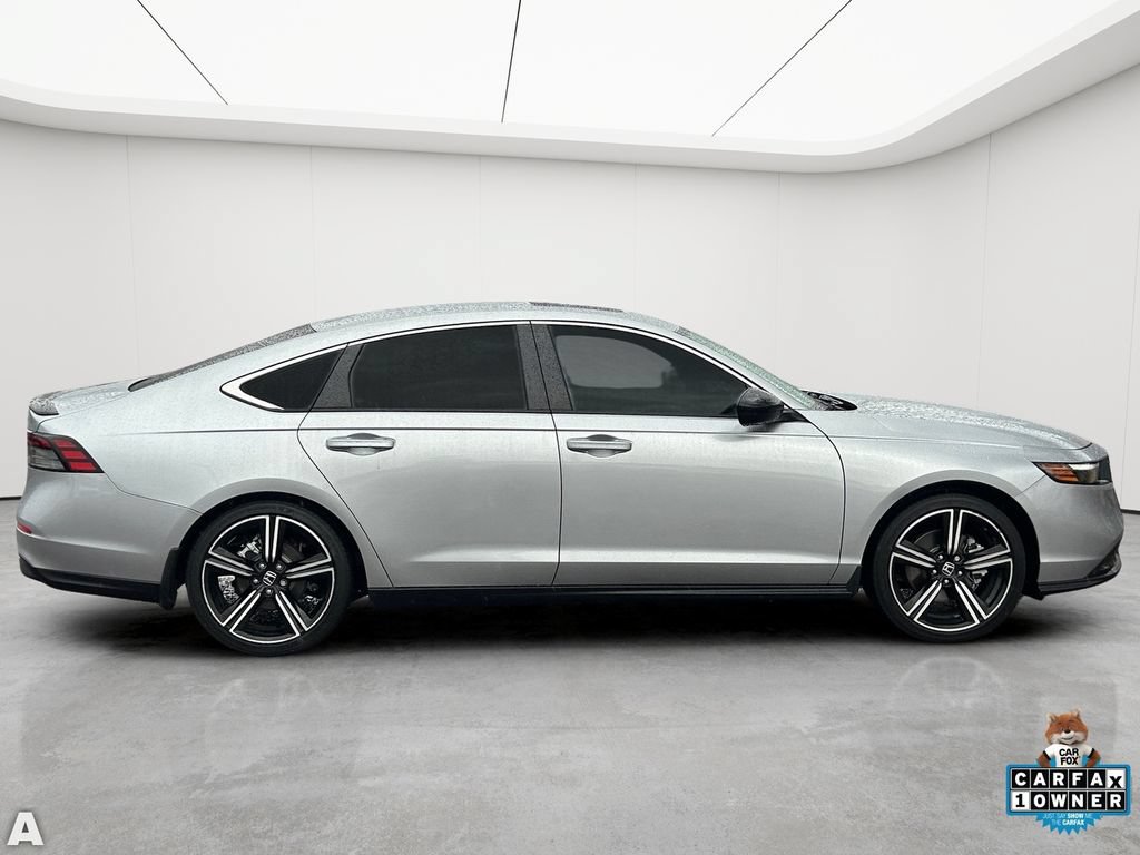 Used 2024 Honda Accord Sport image 6