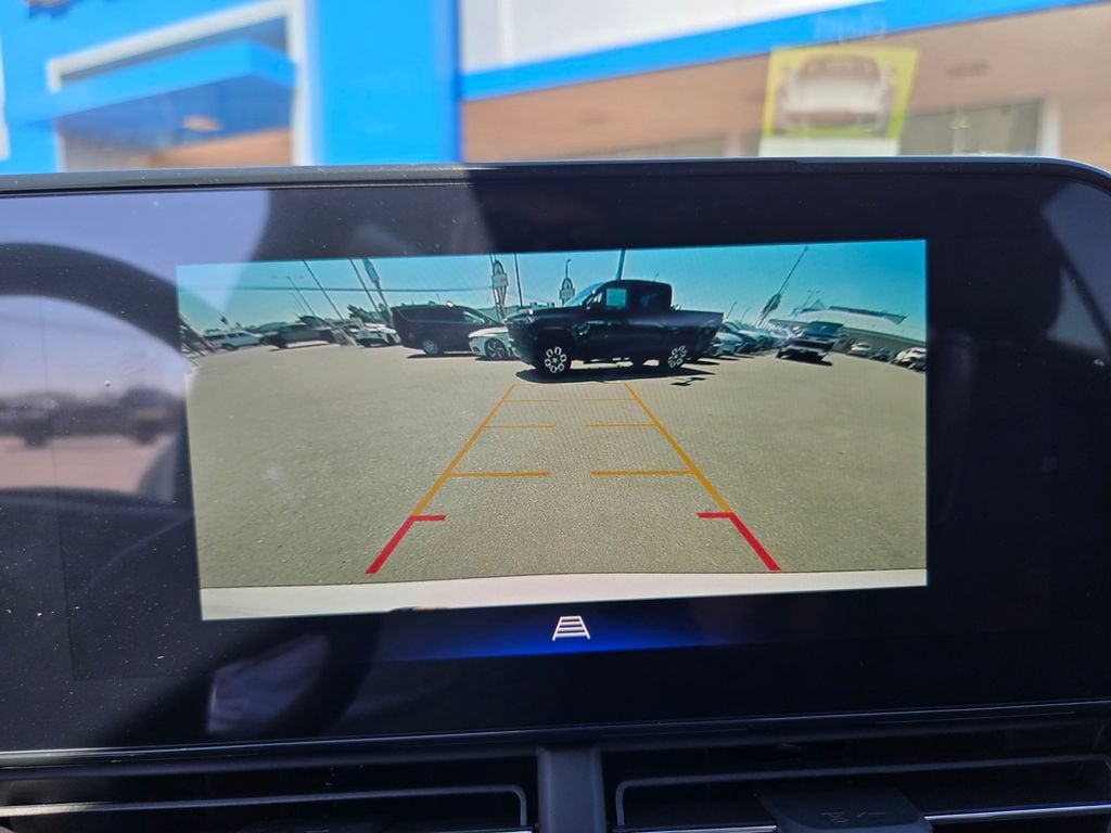 New 2026 Chevrolet Trax LT w/ Driver Confidence Package FWD image 7