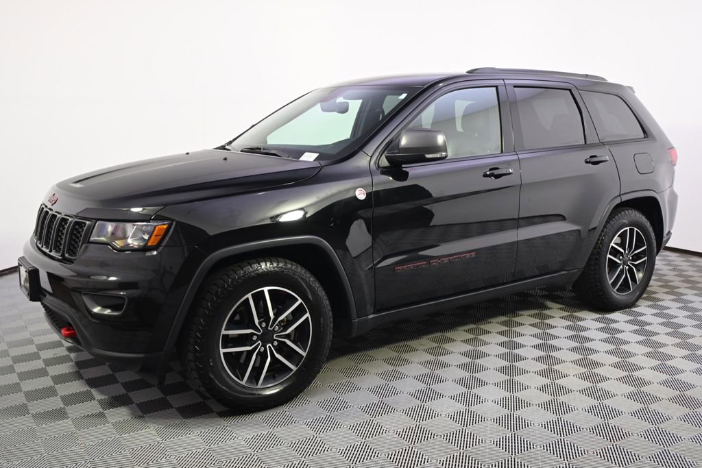 Used 2020 Jeep Grand Cherokee Trailhawk AWD/4WD image 2