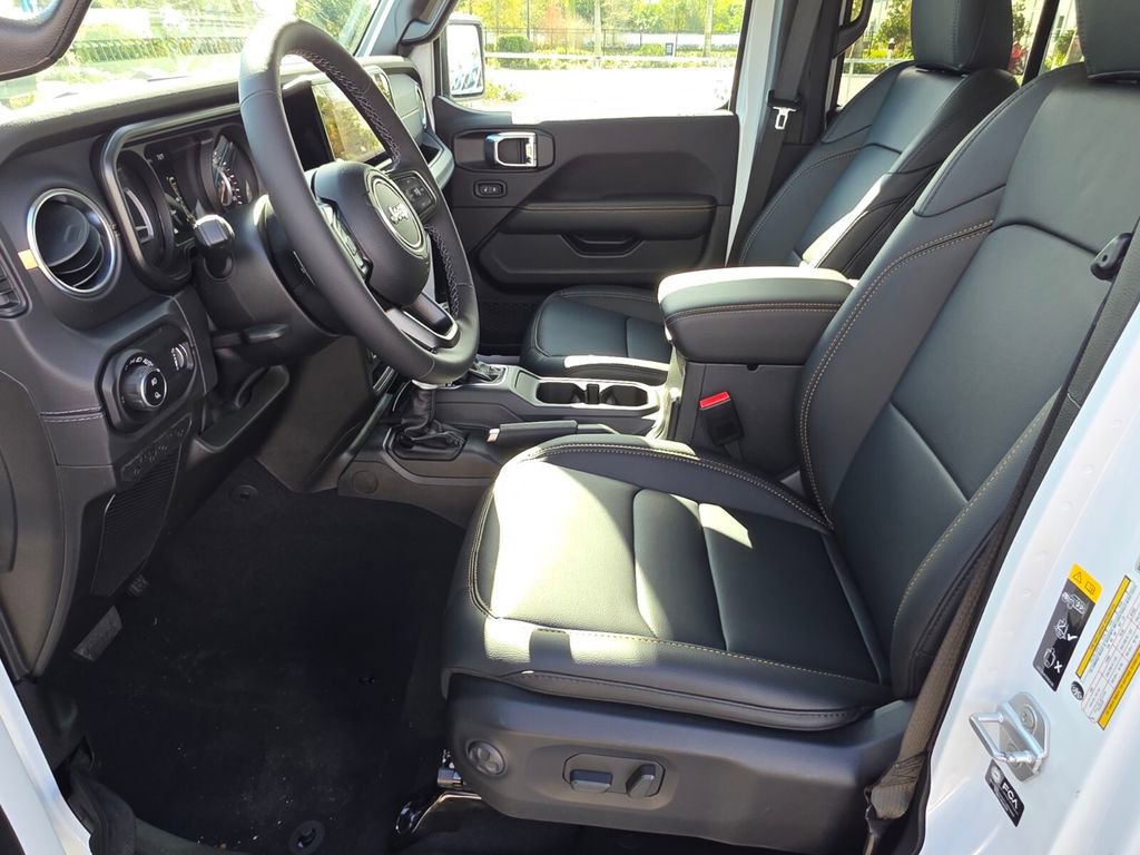 New 2026 Jeep Gladiator Sport image 12