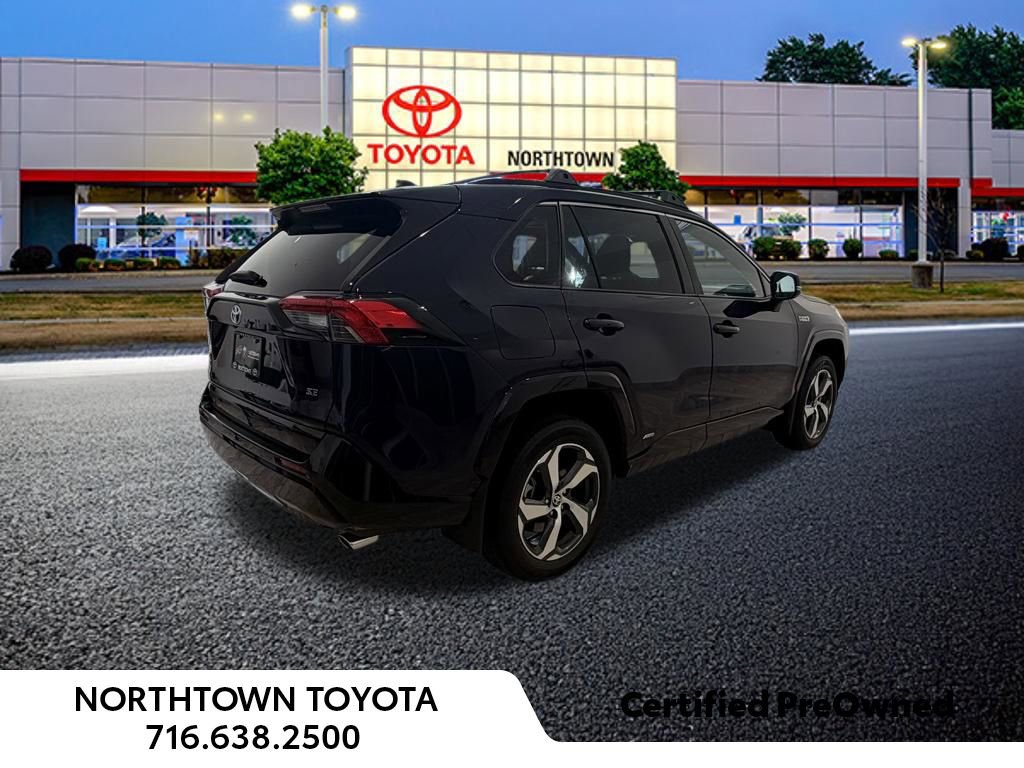 Used 2023 Toyota RAV4 SE w/ Weather & Moonroof Package AWD/4WD image 13